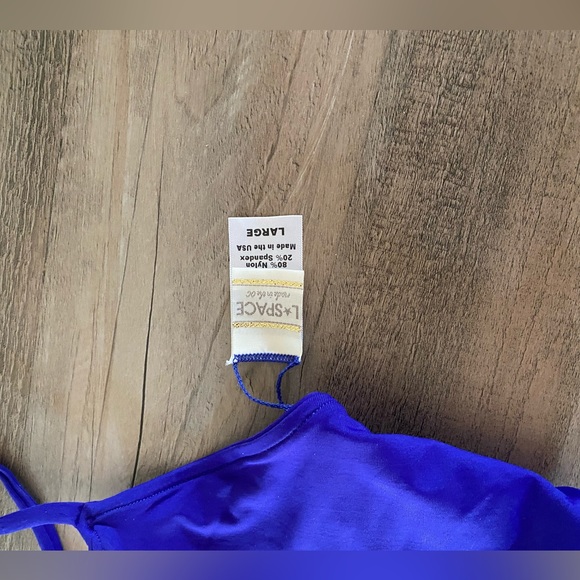 L space tie up swim top - Picture 2 of 3